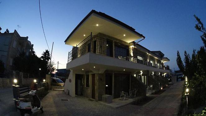 Stone Suites Pefkochori Dış mekan fotoğraf