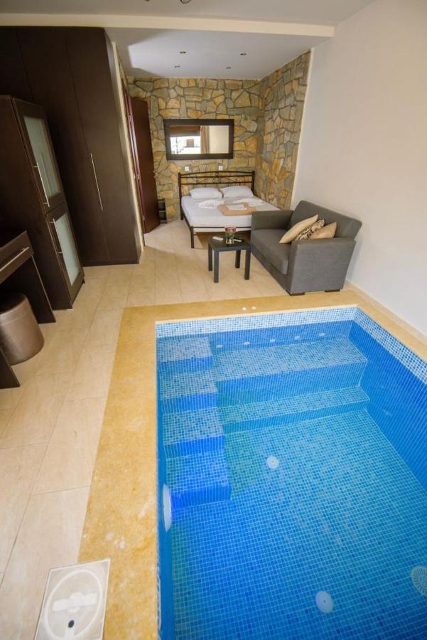 Stone Suites Pefkochori Dış mekan fotoğraf