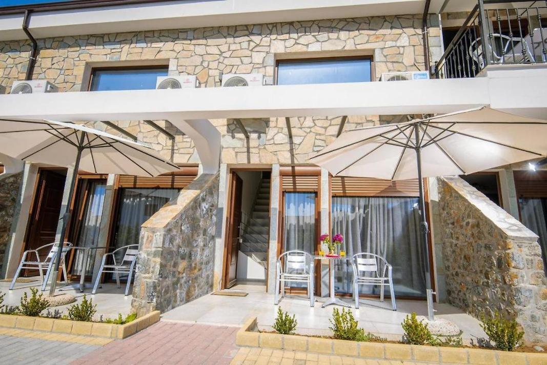 Stone Suites Pefkochori Dış mekan fotoğraf